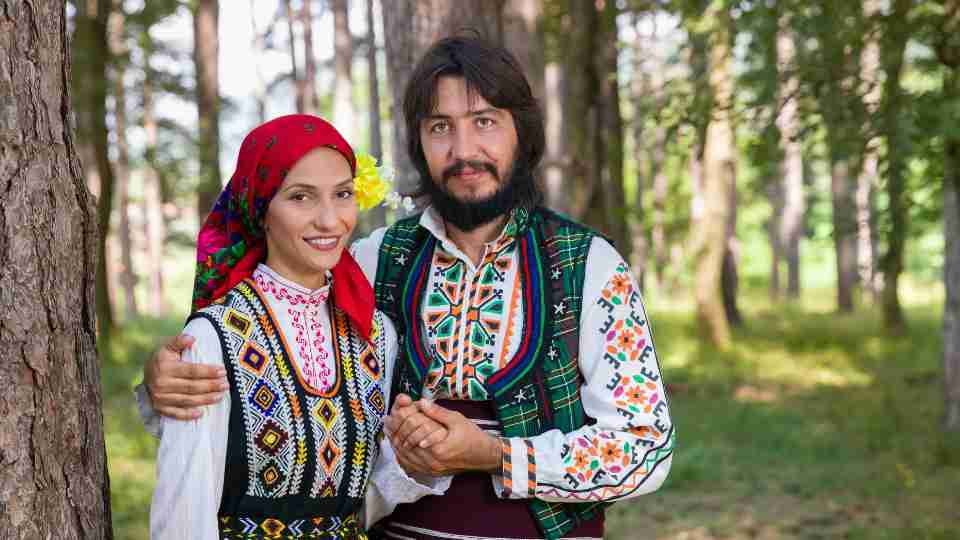 What do bulgarian people look like